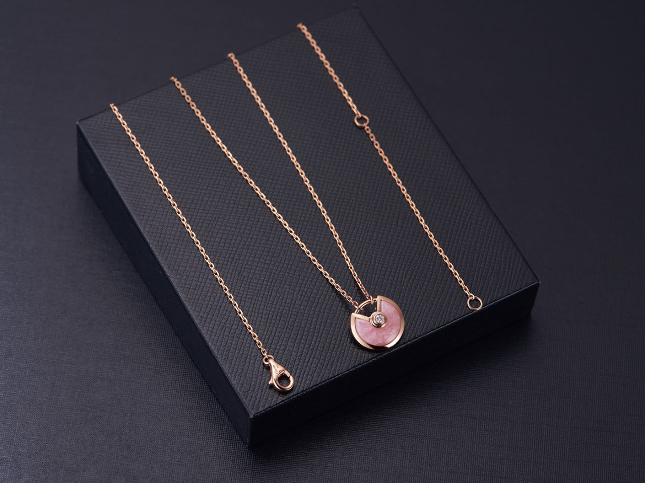 [Dawnora Jewelry]AMULETTE ROSE GOLD PINK MOP NECKLACE