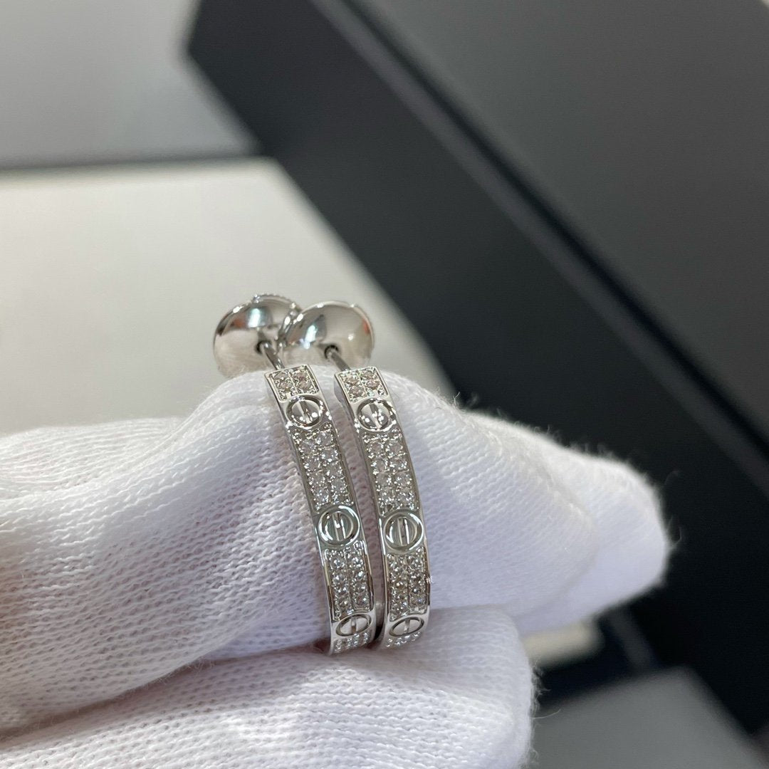 [Dawnora Jewelry]LOVE DIAMOND SILVER HOOP EARRINGS