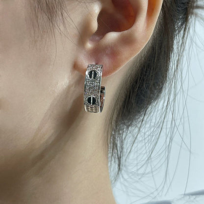 [Dawnora Jewelry]LOVE CERAMIC DIAMOND PAVED SILVER EARRINGS
