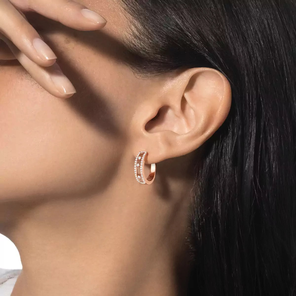 [Dawnora Jewelry]Diamond Pave_ Hoop Earrings Move