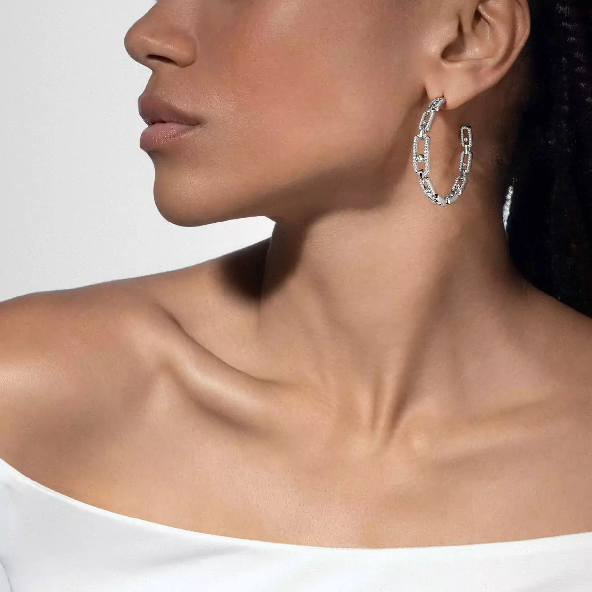 [[Dawnora Jewelry]Move Link Diamond Hoop Earrings