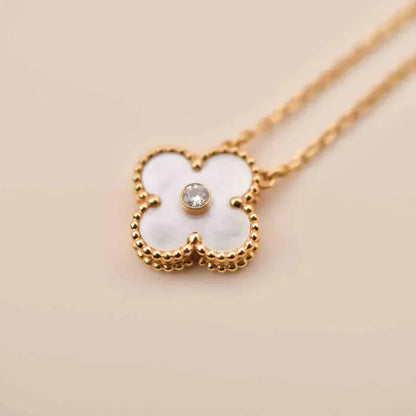 [Dawnora Jewelry]CLOVER 15MM DIAMOND WHITE FRITILLARIA NECKLACE